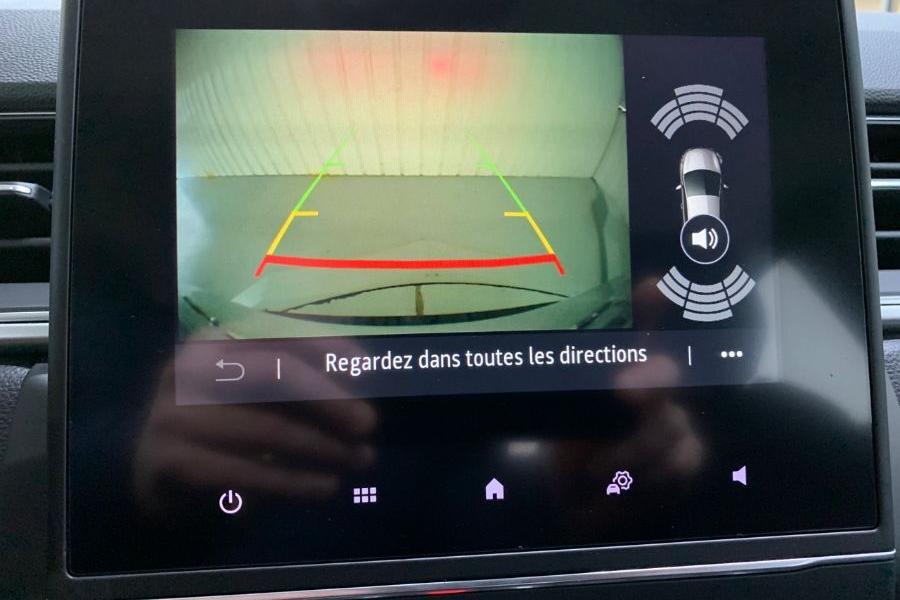 Renault Captur à Niort : TCe 140 Intens - photo 10