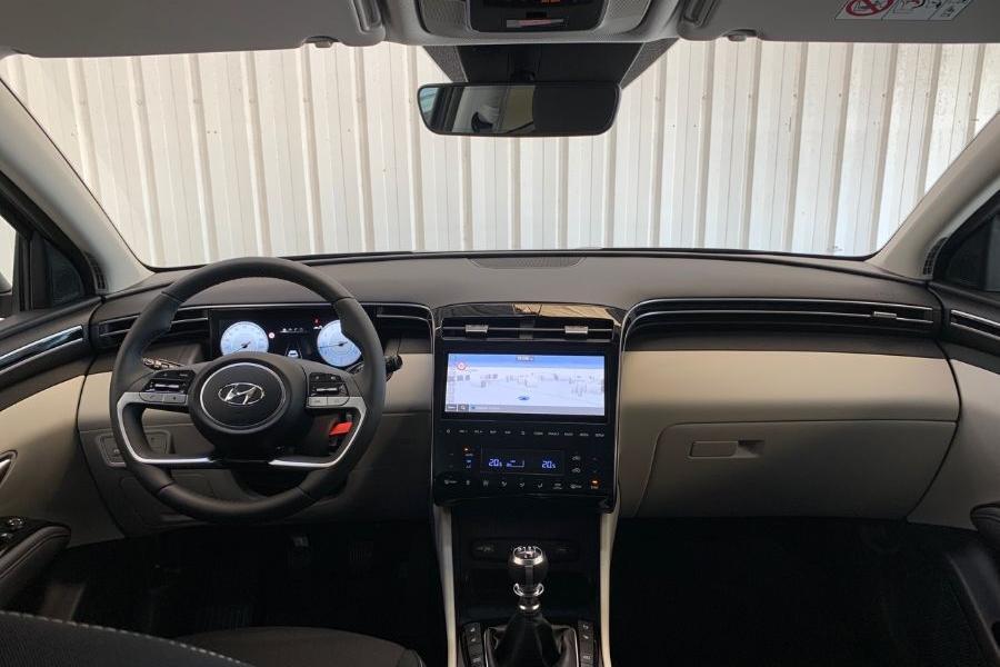 Hyundai Tucson à Niort : 1.6 T-GDi 150 iBVM Smart (Intuitive) - photo 3