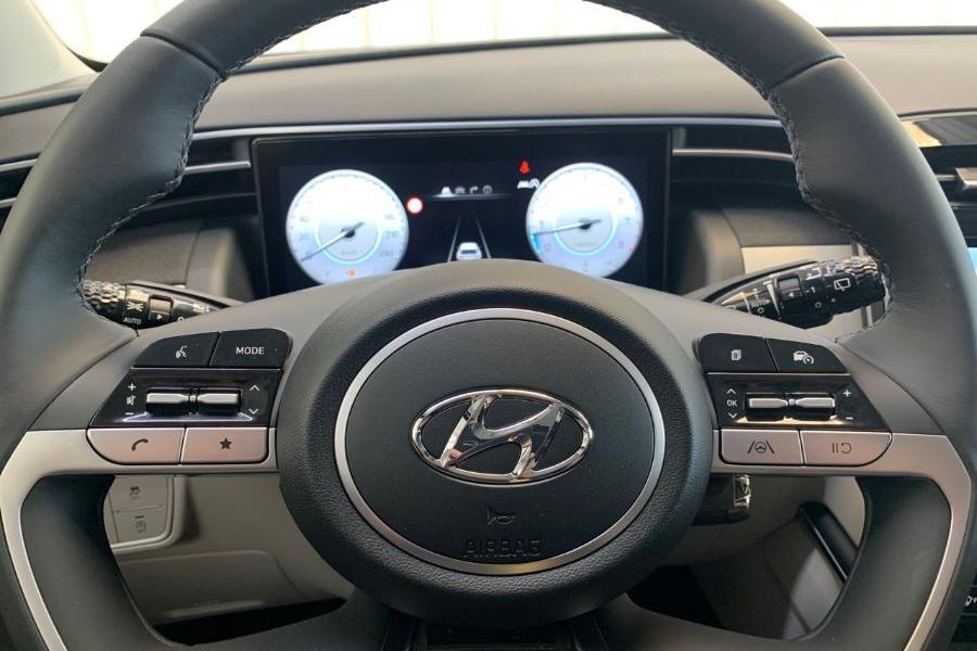 Hyundai Tucson à Niort : 1.6 T-GDi 150 iBVM Smart (Intuitive) - photo 15